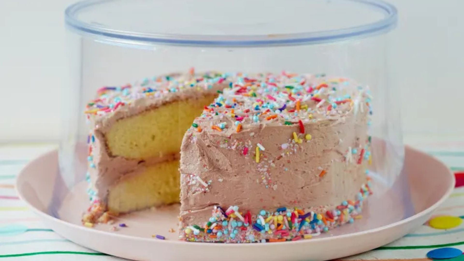 How To Store Cakes Without Drying Out