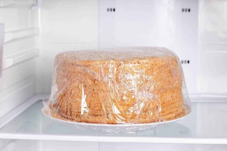 How to Store Cakes to Keep Them Fresh